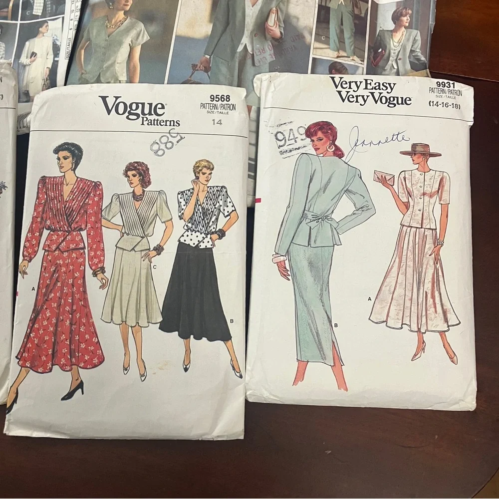 Lot of 6 Vintage Career / Outfit Sewing Patterns Vogue McCall’s 1980s-90s